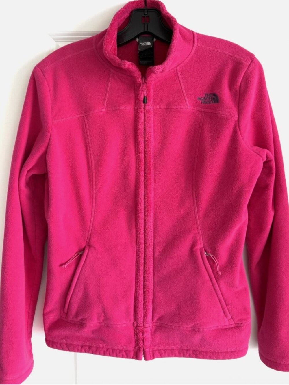 THE NORTH FACE Fleece Jacket -- HOT PINK!!!! -- Women's Medium with Full Zip